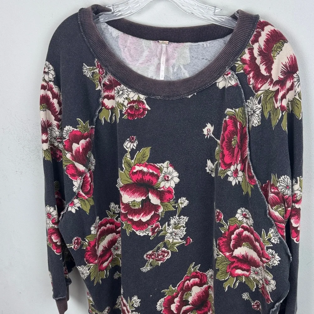 Free People Crewneck - Picture 3 of 9